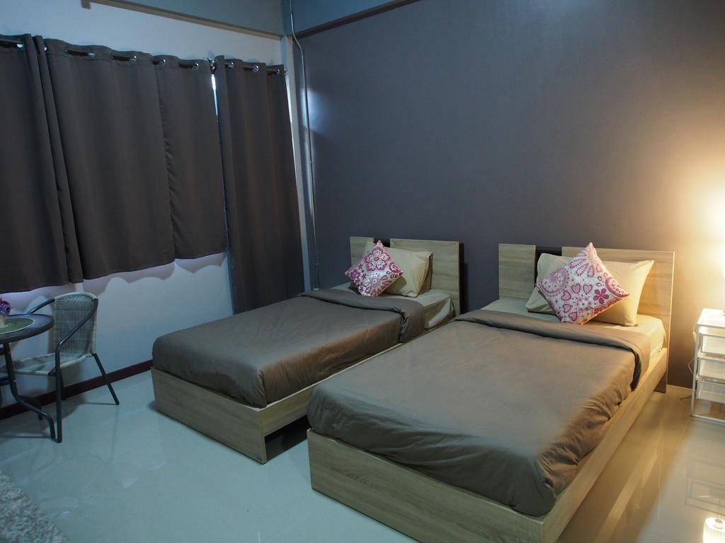 Sriyanar Place Bangkok Eksteriør billede