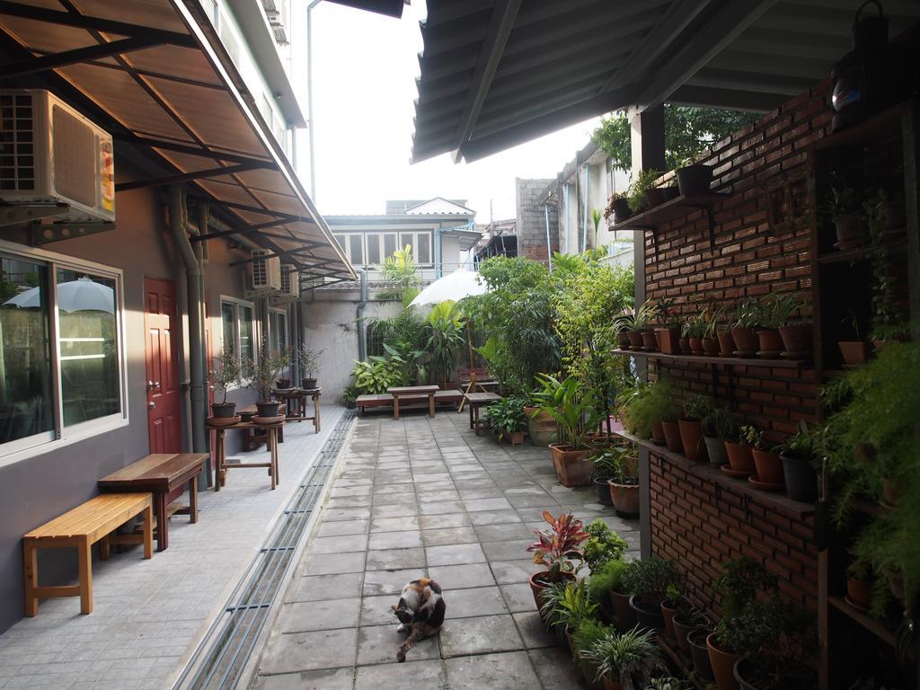 Sriyanar Place Bangkok Eksteriør billede