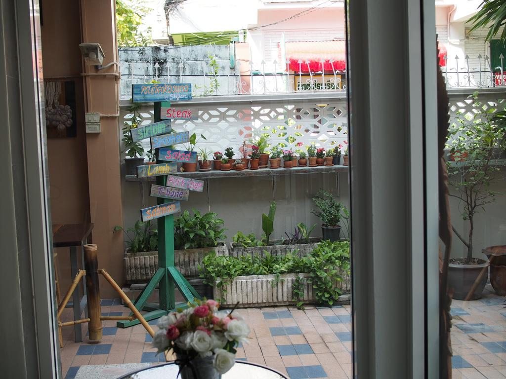 Sriyanar Place Bangkok Eksteriør billede